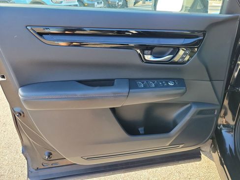 Used 2024 Honda CR-V Sport Touring image 15