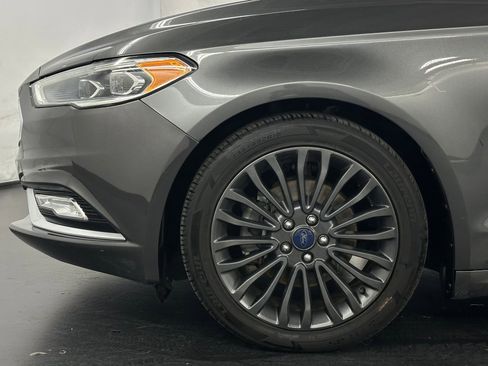 Used 2017 Ford Fusion Titanium image 24