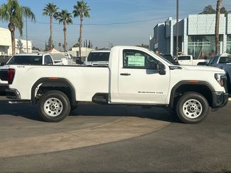 New 2025 GMC Sierra 2500 Pro w/ Convenience Package video 3