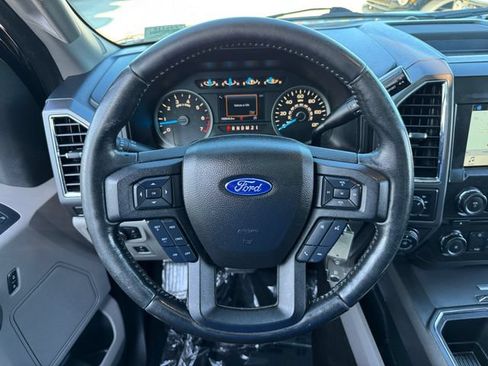 Used 2017 Ford F150 XLT w/ Equipment Group 301A Mid AWD/4WD image 21