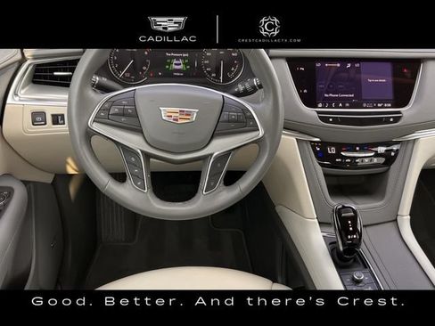 Used 2023 Cadillac XT5 Premium Luxury FWD image 16