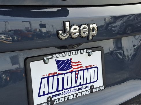 Used 2023 Jeep Renegade Latitude image 31