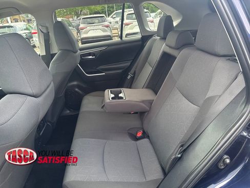 Used 2025 Toyota RAV4 XLE AWD/4WD image 35