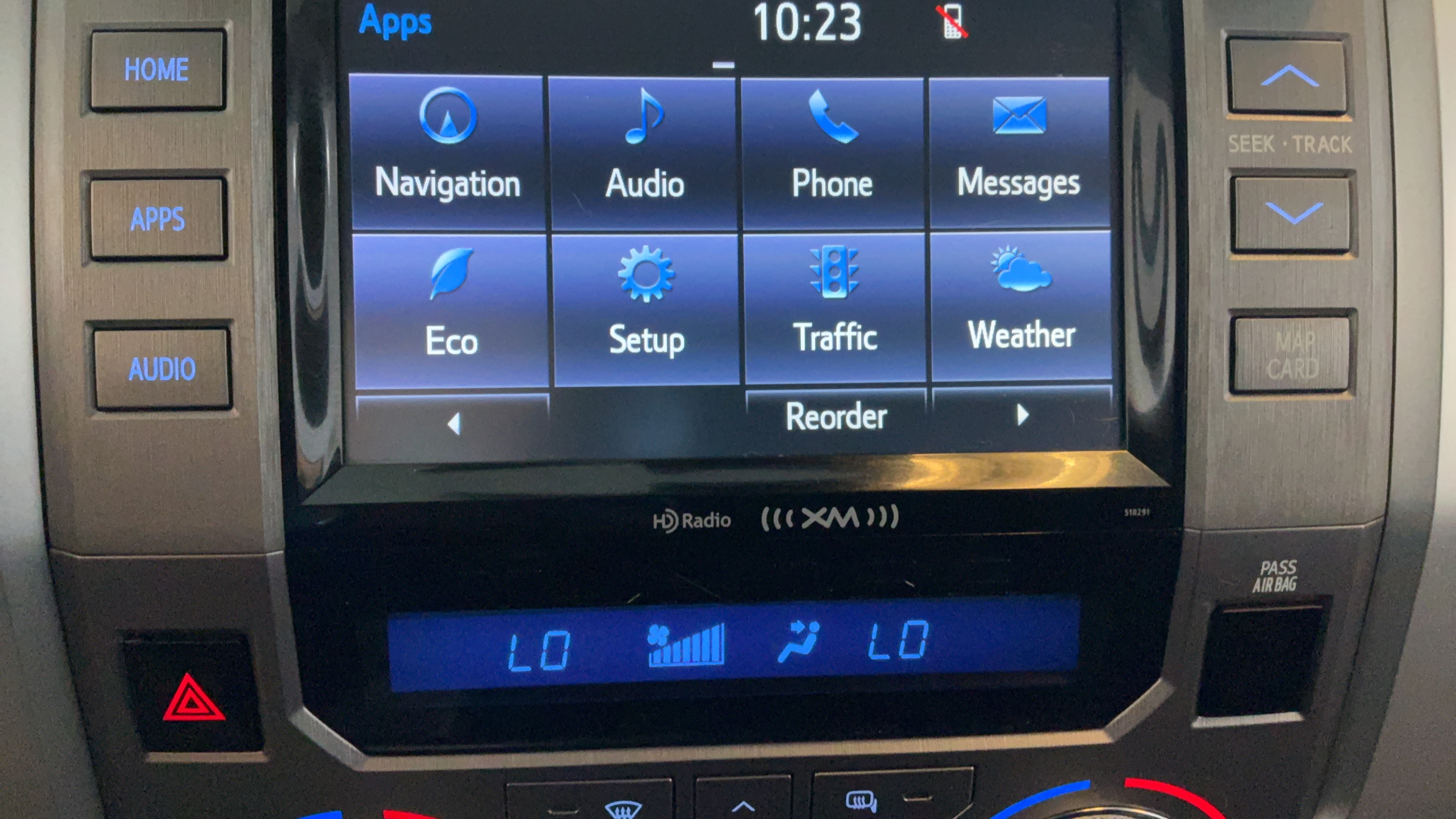 Used 2018 Toyota Tundra Limited w/ Limited Premium Package AWD/4WD image 11