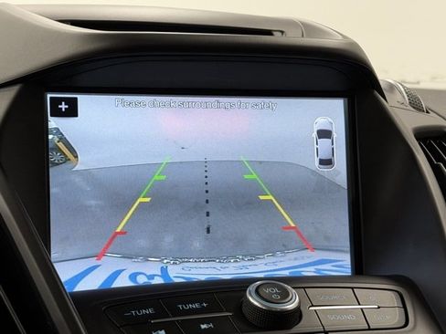 Used 2018 Ford Escape SEL w/ Ford Safe & Smart Package image 19