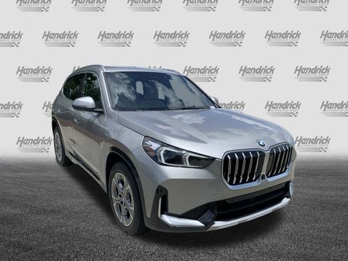 Used 2025 BMW X1 xDrive28i w/ Premium Package image 2