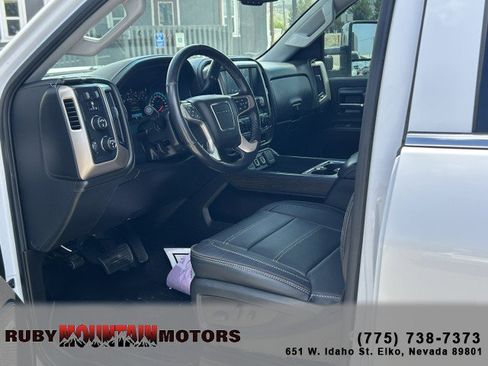 Used 2018 GMC Sierra 2500 Denali AWD/4WD image 10