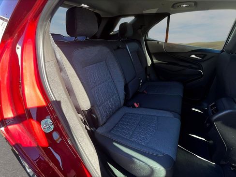 Used 2023 Chevrolet Equinox LT image 16