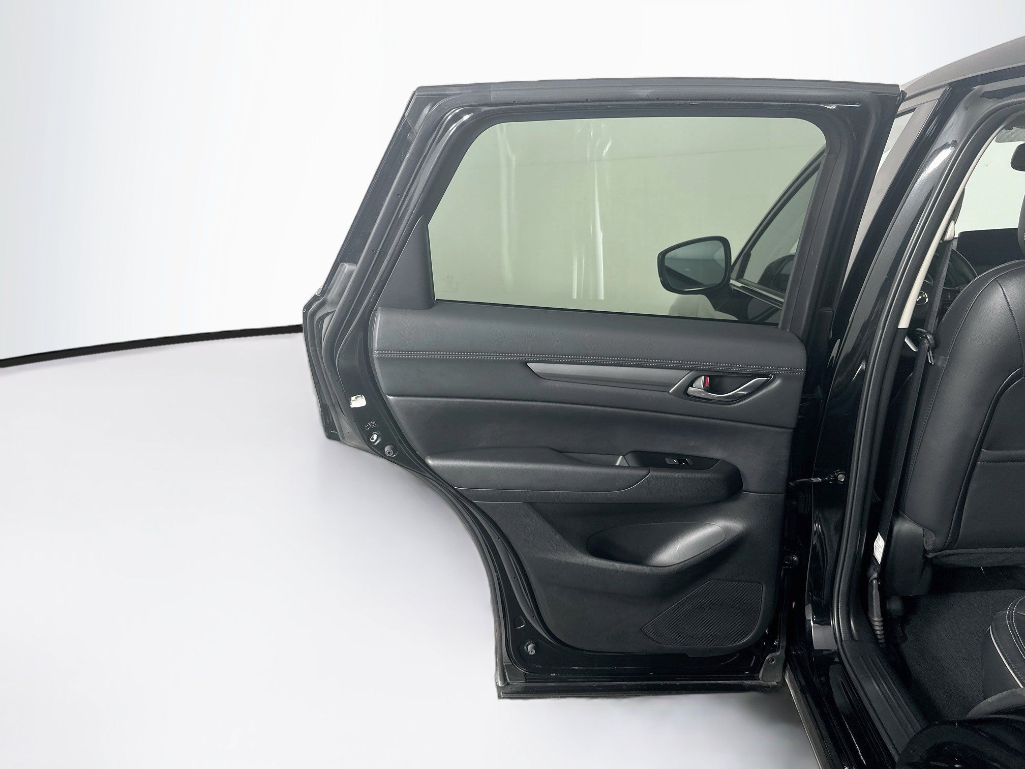 Used 2025 MAZDA CX-5 AWD 2.5 S w/ Preferred Package image 28