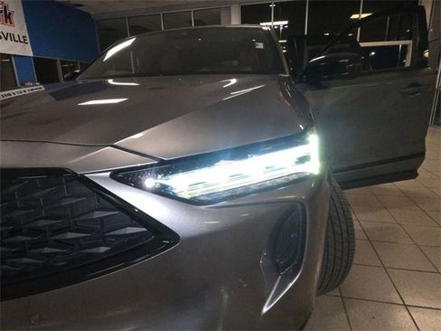 Used 2023 Acura MDX A-Spec image 29