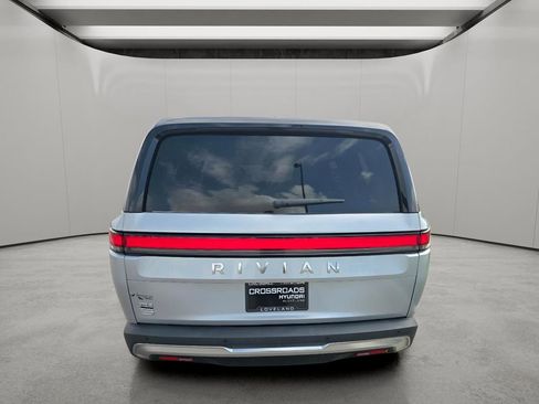 Used 2024 Rivian R1S Adventure AWD/4WD image 4
