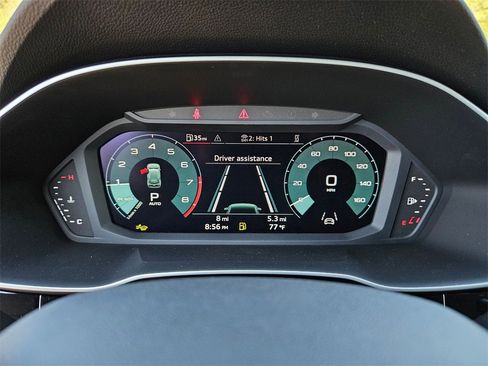 New 2025 Audi Q3 2.0T Premium image 13