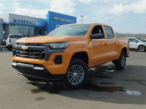 New 2026 Chevrolet Colorado LT RWD image 2