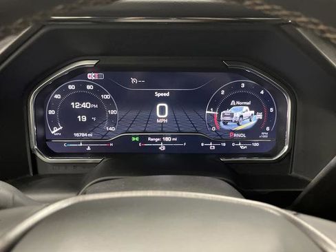 Used 2024 GMC Sierra 2500 AT4 w/ Technology Package image 18