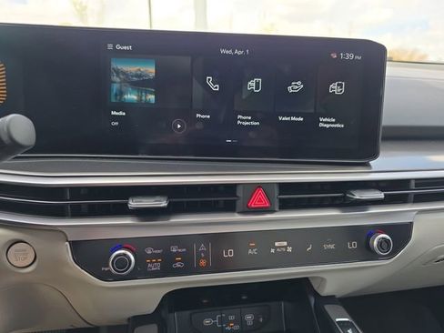 New 2026 Kia Sorento S image 11