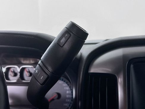 Used 2018 Chevrolet Silverado 2500 LT w/ LT Convenience Package image 16