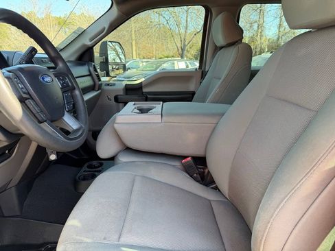 Used 2021 Ford F250 XL w/ STX Appearance Package image 18