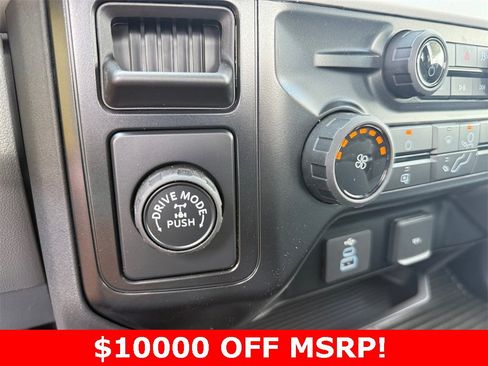 New 2025 Ford F350 XL w/ XL Chrome Package image 17