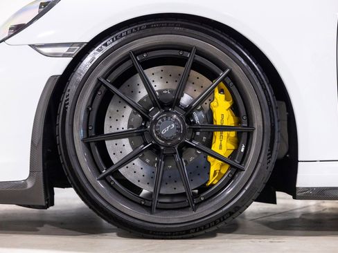 Used 2018 Porsche 911 GT3 image 18