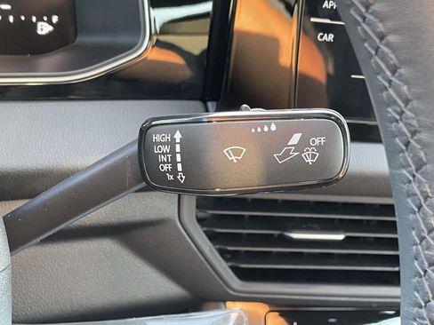 Certified 2026 Volkswagen Jetta Sport FWD image 21