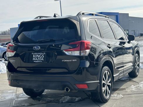 Used 2023 Subaru Forester Limited image 7