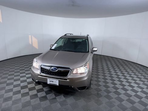 Used 2014 Subaru Forester 2.5i Premium w/ Popular Package #2 image 3