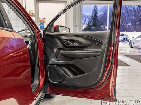 Used 2019 GMC Terrain SLT image 39