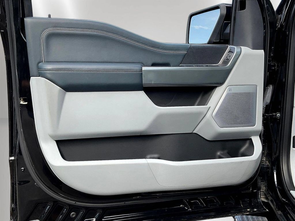 Used 2022 Ford F150 Limited AWD/4WD image 23