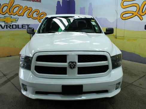Used 2018 RAM 1500 Express w/ Express Value Package image 3