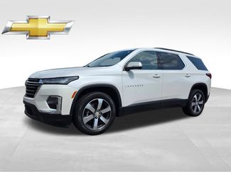 Used 2022 Chevrolet Traverse LT w/ LT Premium Package FWD video 2