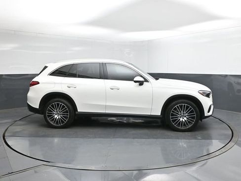Used 2023 Mercedes-Benz GLC 300 image 15
