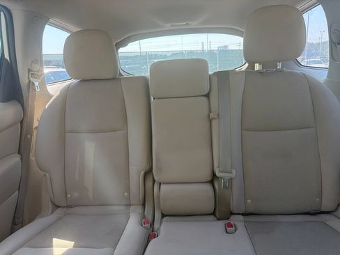 Used 2017 Nissan Pathfinder S AWD/4WD image 8