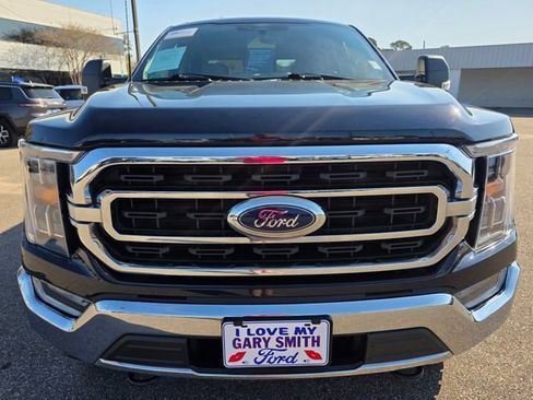 Certified 2022 Ford F150 XLT w/ Equipment Group 302A High image 3