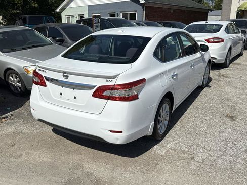 Used 2015 Nissan Sentra SV w/ Style Package FWD image 3