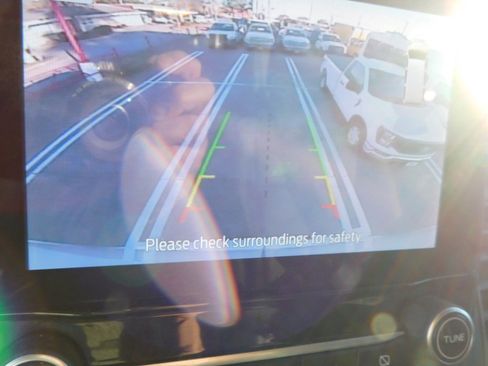 Used 2020 Ford Transit 250 Medium Roof AWD image 11