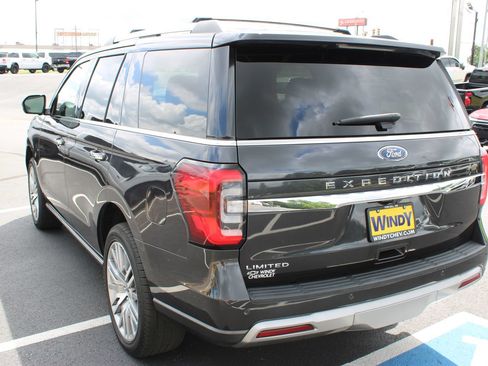 Used 2024 Ford Expedition Limited AWD/4WD image 6