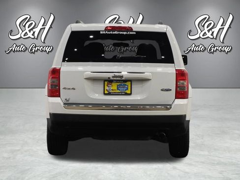 Used 2016 Jeep Patriot High Altitude AWD/4WD image 14