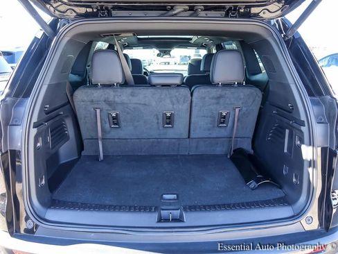 Used 2024 GMC Acadia AT4 w/ LPO, Floor Liner Package image 29