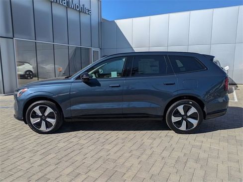 New 2025 Volvo EX90 Plus image 6