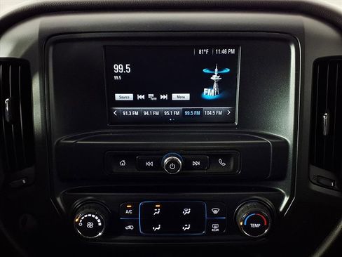 Used 2018 Chevrolet Silverado 1500 Custom w/ Custom Value Package image 22