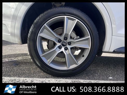 Used 2025 Audi Q5 2.0T Premium image 34