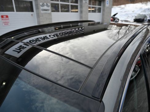 Used 2024 Hyundai Tucson Limited image 12