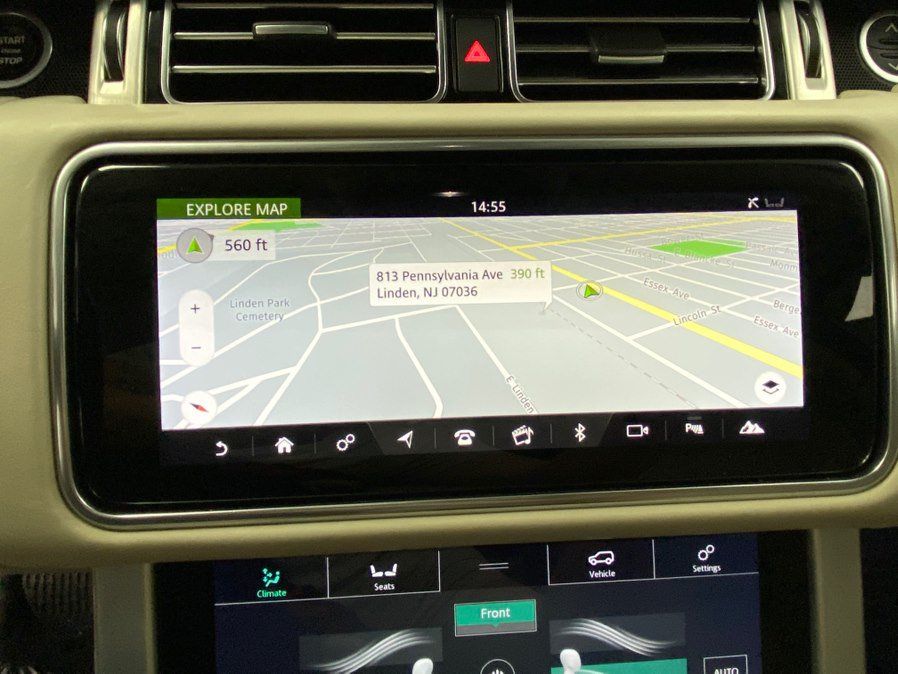 Used 2018 Land Rover Range Rover Supercharged AWD/4WD image 32