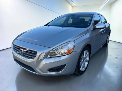 Used 2011 Volvo S60 T6 AWD/4WD image 7