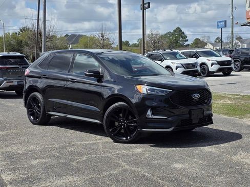 Used 2019 Ford Edge ST w/ Equipment Group 401A image 2