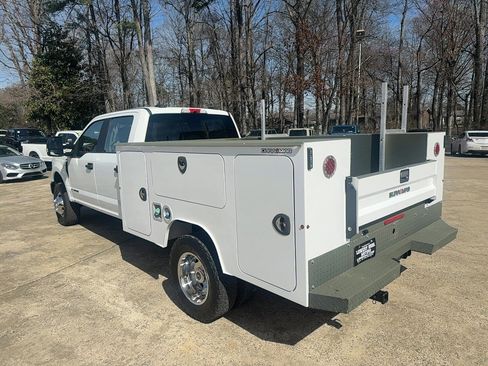 Used 2022 Ford F350 XL w/ Power Equipment Group image 8