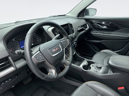Used 2023 GMC Terrain AT4 w/ Tech Package AWD/4WD image 10