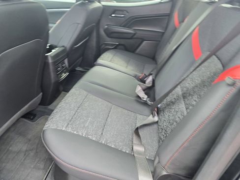 Used 2023 Chevrolet Colorado Z71 w/ Advanced Trailering Package image 11