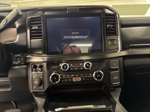 New 2026 Ford F250 Lariat w/ Chrome Package image 21