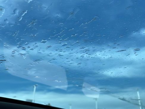 Used 2020 Land Rover Range Rover Evoque SE image 39